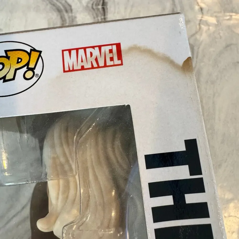 Thena Funko Pop 729 (listing #3) - Picture 6 of 8